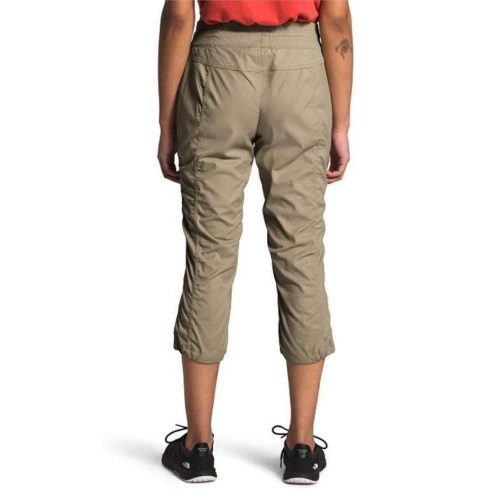 The North Face Aphrodite 2.0  Tan Capris S Studio Pants - Picture 2 of 9